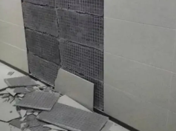 句容瓷砖空鼓维修公司分享下句容墙砖松动维修的知识